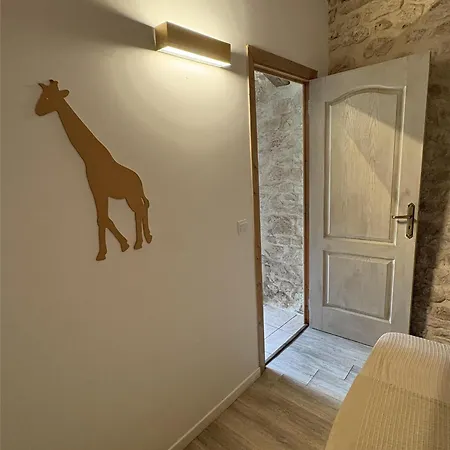 Coussoulesses Bed & Breakfast Anthé