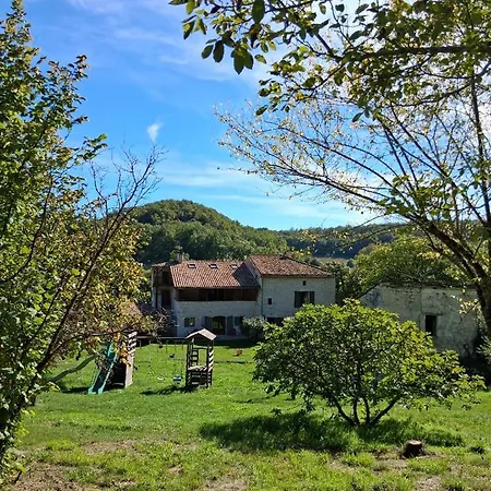 Coussoulesses Bed & Breakfast 3*