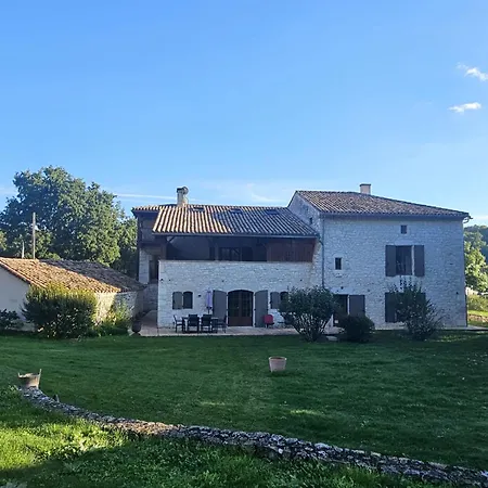 Bed & Breakfast Coussoulesses 3*