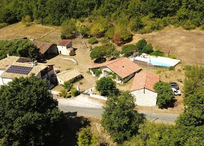 Coussoulesses Bed & Breakfast