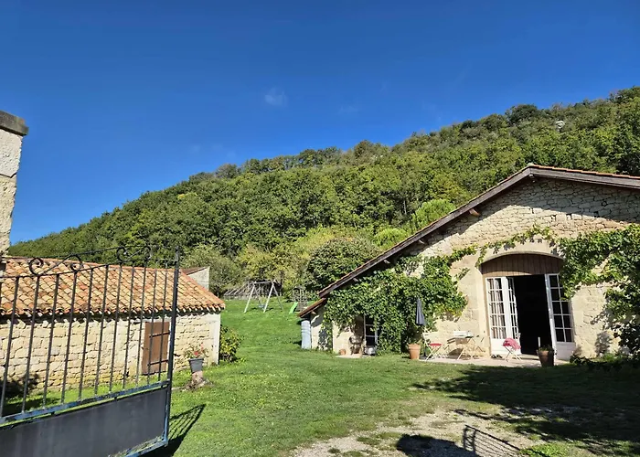 Coussoulesses Bed & Breakfast